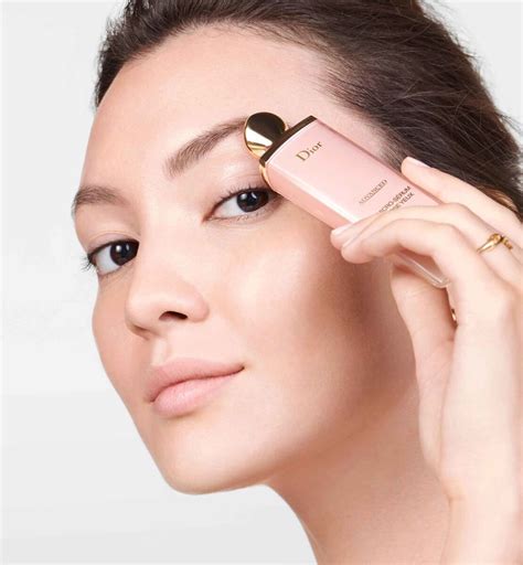 contour des yeux dior prestige|Dior prestige eyes.